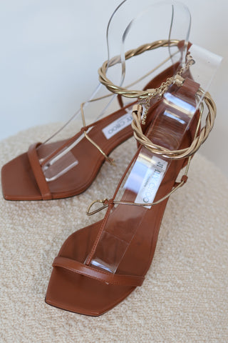 Jimmy Choo Oriana 75 camel leather heels with gold chain ankle straps and square toe design, size EU 38.5.