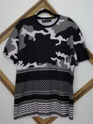 Neil Barrett Camouflage T-Shirt – Black | Size L