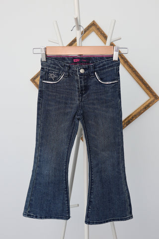 Levi’s girls blue flare jeans with sparkly star embroidery on front and back pockets, size 4.