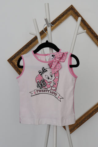 Monnalisa girls white Tweety Bird top with pink bow and matching skirt, size 3 years.