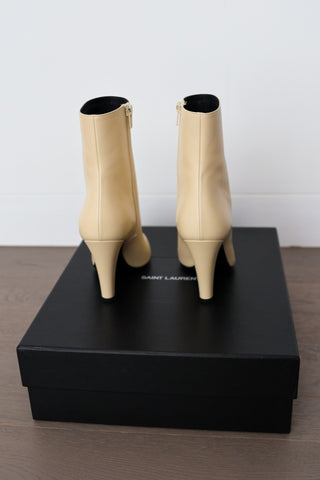 Saint Laurent beige soft calf leather ankle boots 68 95 Vanity size 38 new in box.