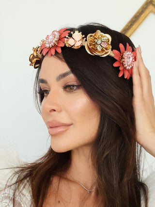 Ashlee Lauren Pink Aida structured crown accessory.