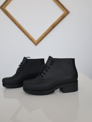 Melissa Mel Stellar Opac black shoes size 35 EU.