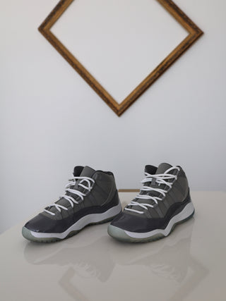 Nike Air Jordan 11 Retro Cool Grey sneakers size 33.5 EU.
