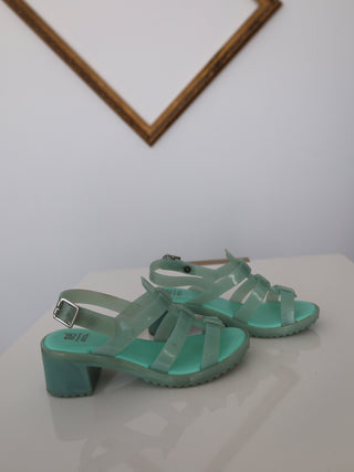 Melissa Possession Heel AD green fisherman style heeled sandals size 33 EU.