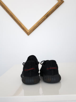 Adidas Yeezy Boost 350 V2 black red kids sneakers size 27 EU.