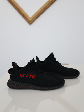 Adidas Yeezy Boost 350 V2 black red kids sneakers size 27 EU.
