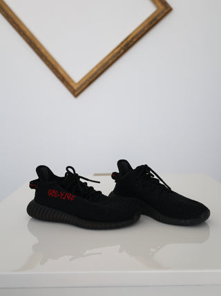 Adidas Yeezy Boost 350 V2 black red kids sneakers size 27 EU.