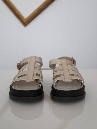 Melissa Flox III beige strappy sandals size 35/36 EU.
