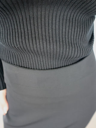 Helmut Lang black pencil skirt with clean tailored silhouette, size S