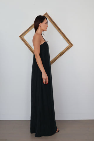 Ginger and Smart black strapless silk gown with relaxed fit column silhouette and side pockets elegant evening dress