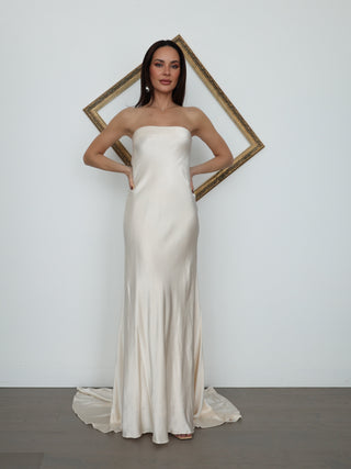 Shona Joy La Lune women’s strapless satin gown in ivory, AU Size 10, featuring a straight neckline, bias-cut silhouette, floor-length skirt and sweeping train.