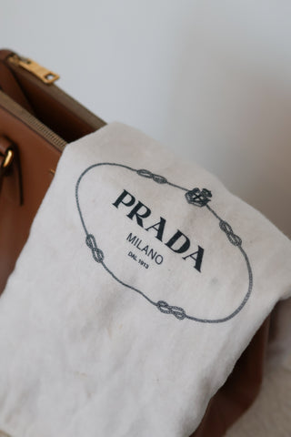 Prada Double Zip Medium Saffiano Tote Bag, beige (Cameo), gold-tone hardware