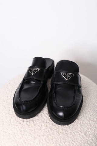 Prada Chunky Triangle Logo Sliders - IT 40