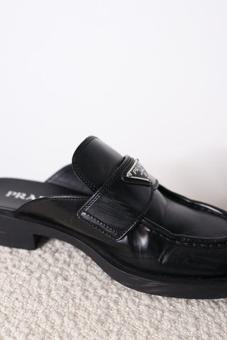 Prada Chunky Triangle Logo Sliders - IT 40