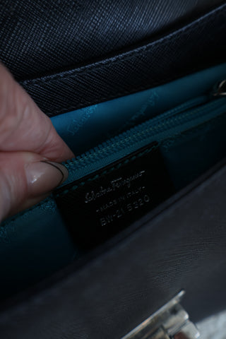 Ferragamo Black Calf Leather Shoulder Bag – Medium